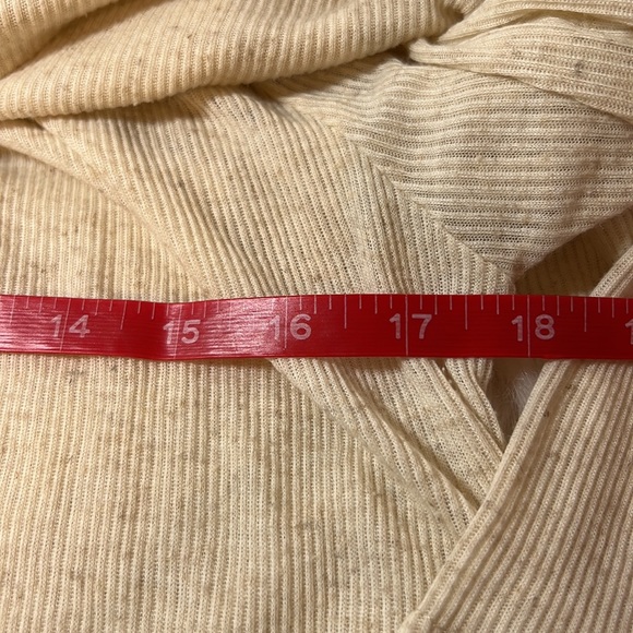 Umgee Ladies long Sleeve Top - Picture 9 of 10